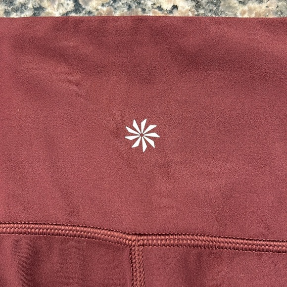 Athleta Elation 7/8 Tight Extra Small Maroon - Picture 4 of 9
